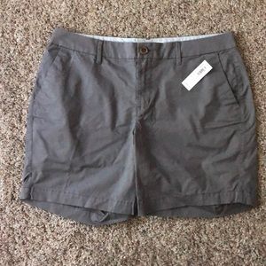 Old Navy Everyday Shorts NWT